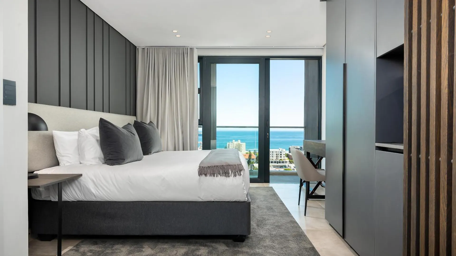 One Calais Luxury Apartments Cape Town