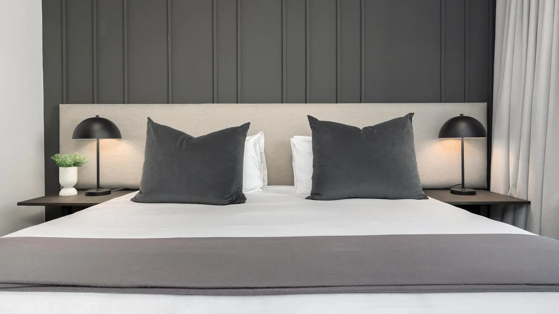 One Calais Luxury Apartments Cape Town