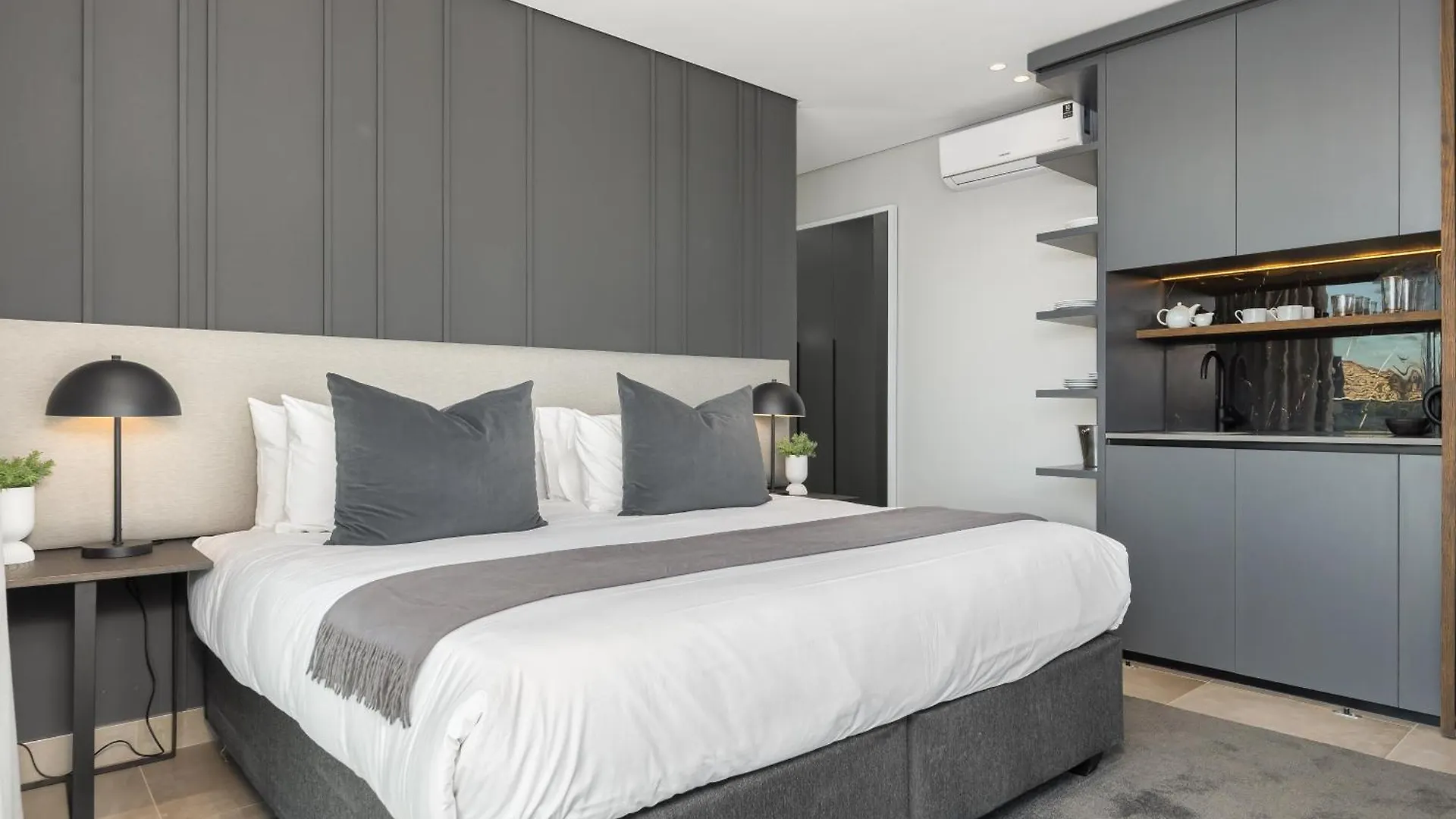 One Calais Luxury Apartments Cape Town South Africa